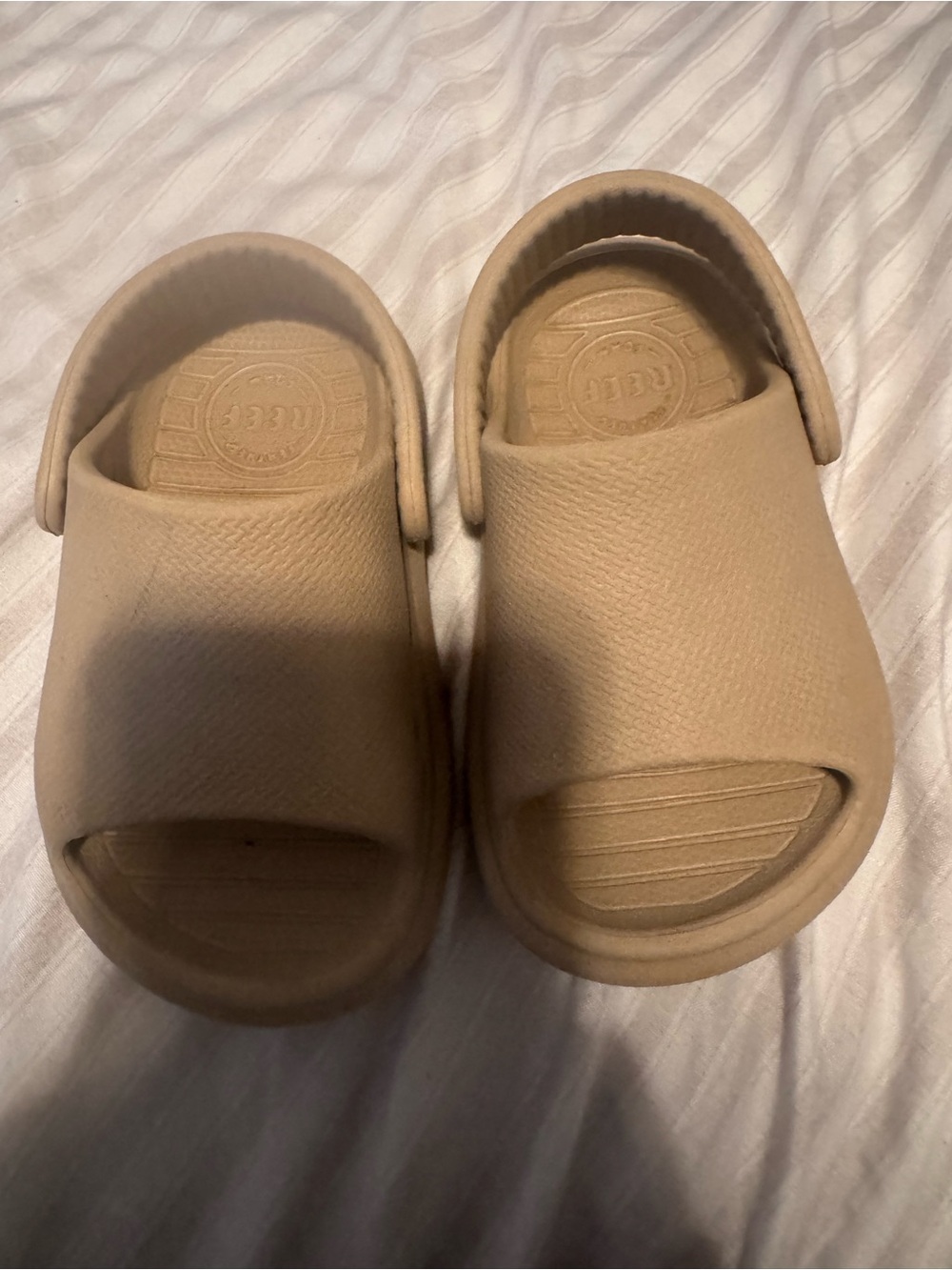 Reef Kids Sandals in Beige - Slip-On Slides with Back Strap